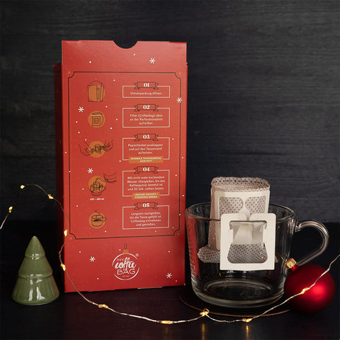 Kaffee-Adventskalender 2025 mit 24 kleinen Einzelfiltern (Drip Bags) und 12 unterschiedlichen Sorten